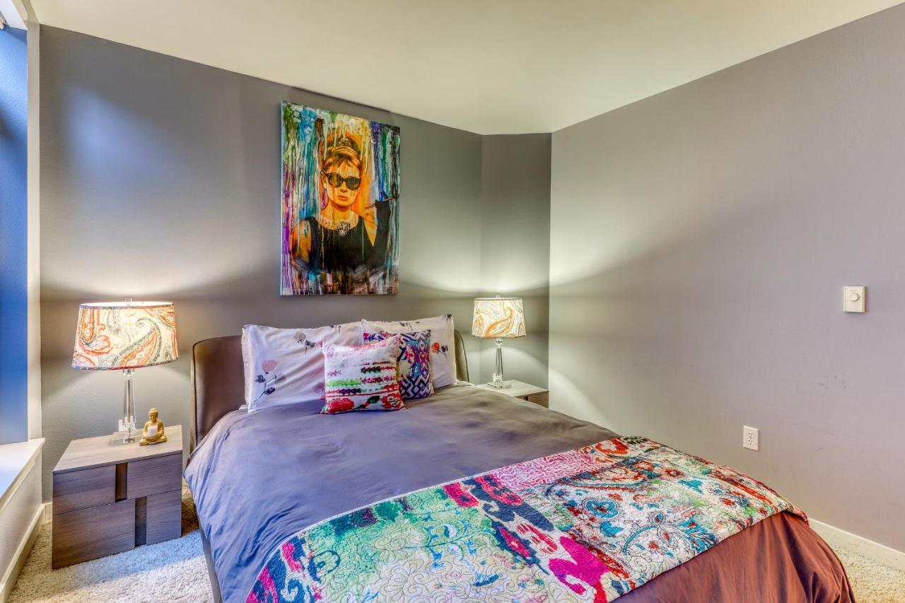 Belltown Court Sunset Suite ซีแอตเทิล ภายนอก รูปภาพ